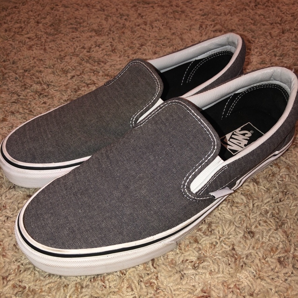 VANS - GREY - SIZE 10.5 - MENS - WORN ONCE